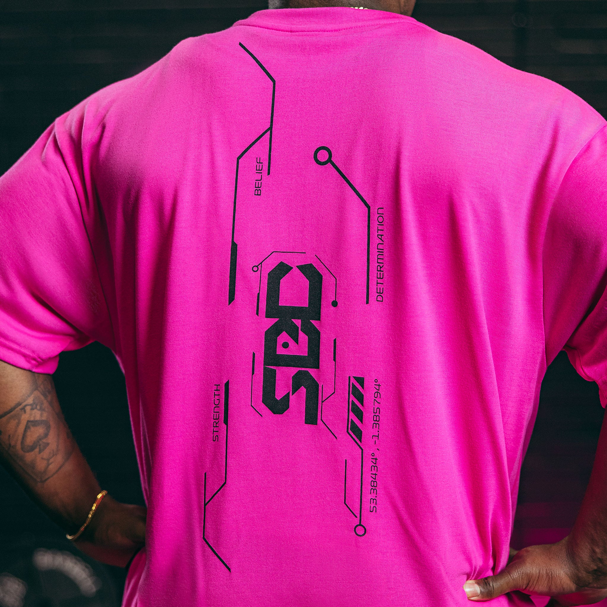 Oversized T-Shirt - Nova - - Unisex - Glow Pink - Image 4